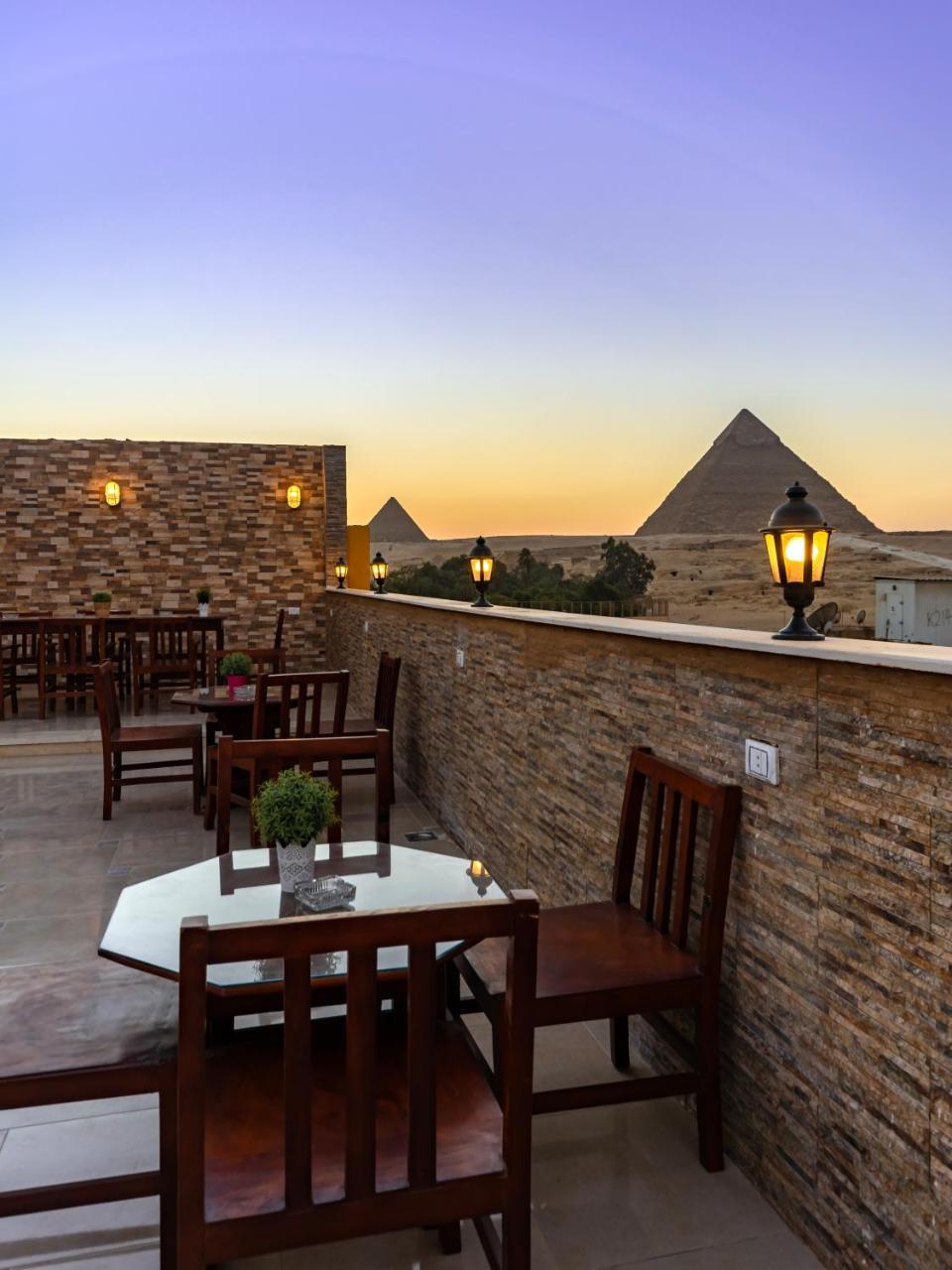 Amon Holiday Pyramids Inn Kafrat al Jabal Exterior photo